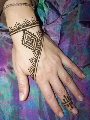 Mehndi Design II 2015 android App screenshot 7